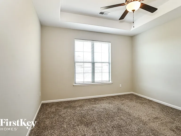 440 Hidden Meadows Cv — Photo 9