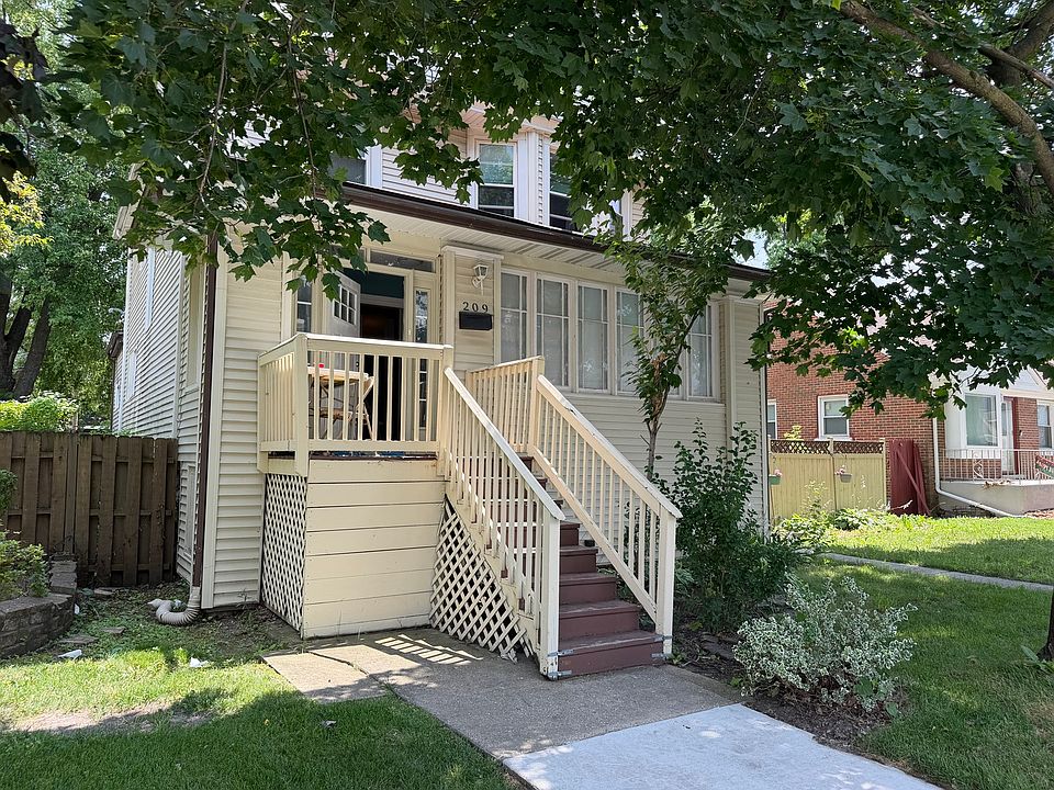 1st image of 209 S 19th Ave
