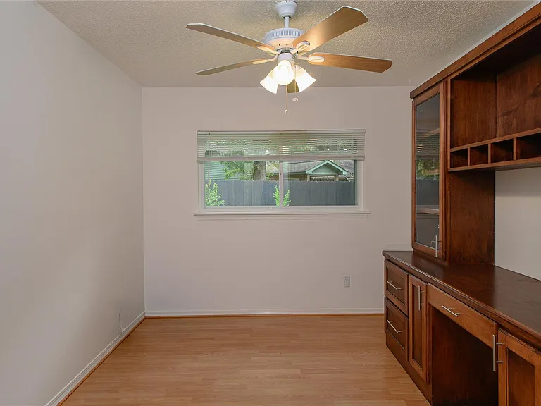 4110 Garden Springs Dr — Photo 11