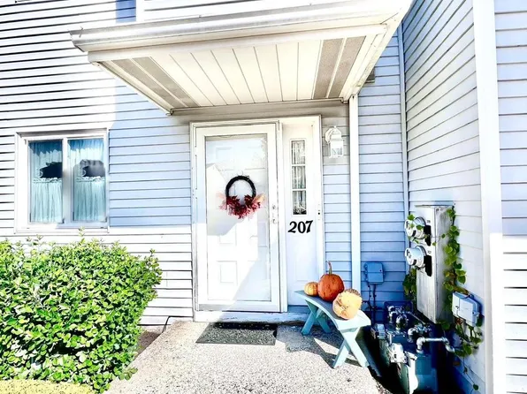 207 Yorktown Blvd, Hammonton, NJ 08037