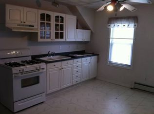 138 York Ave, Pawtucket, RI 02860