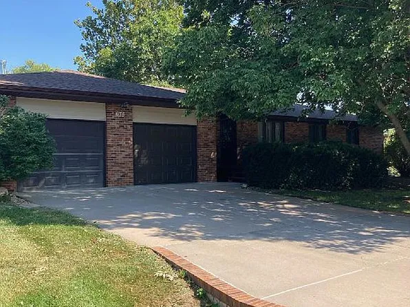 675 Jensen St, Valparaiso, NE 68065