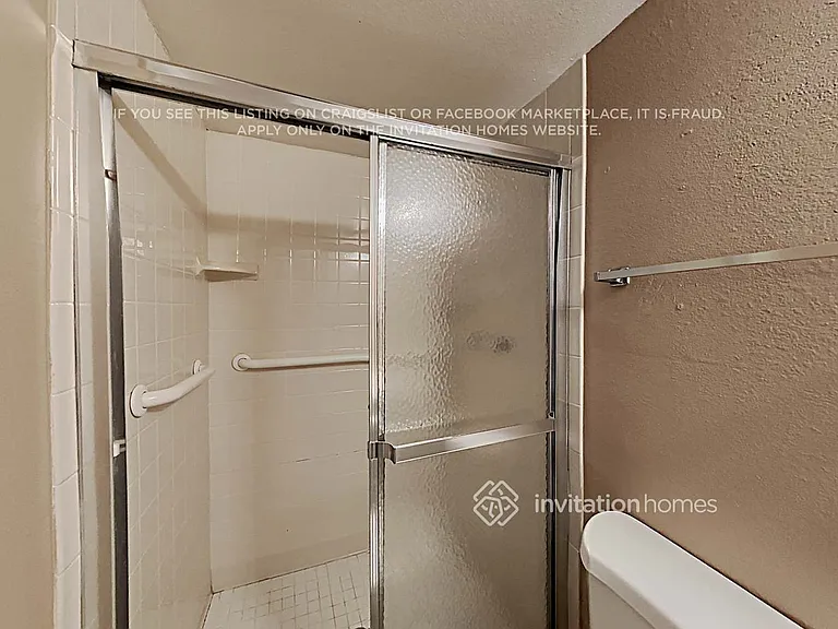 17454 N 14th Ave — Photo 13