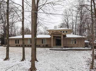 6921 W Cardinal Dr, McCordsville, IN 46055