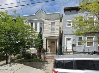 233 Benziger Ave, Staten Island, NY 10301