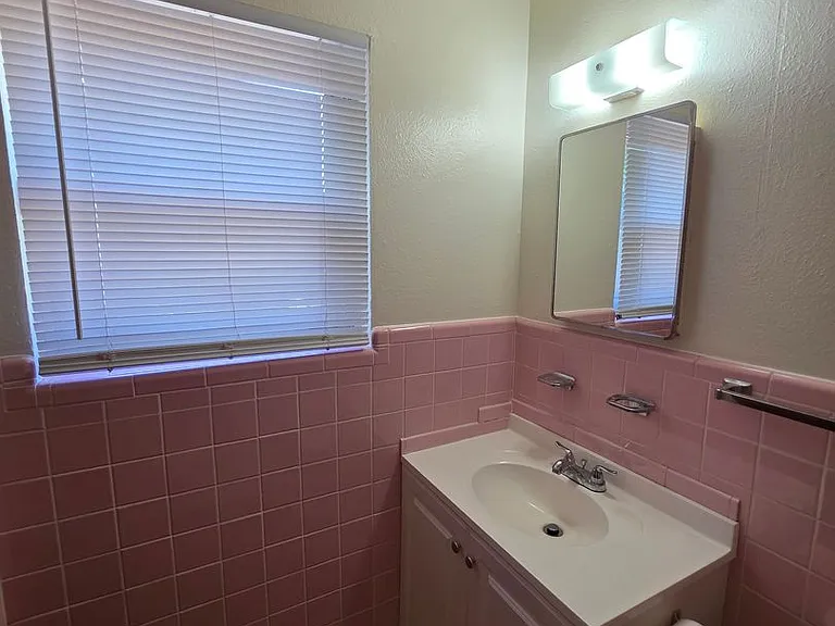 303 Nauert St — Photo 19