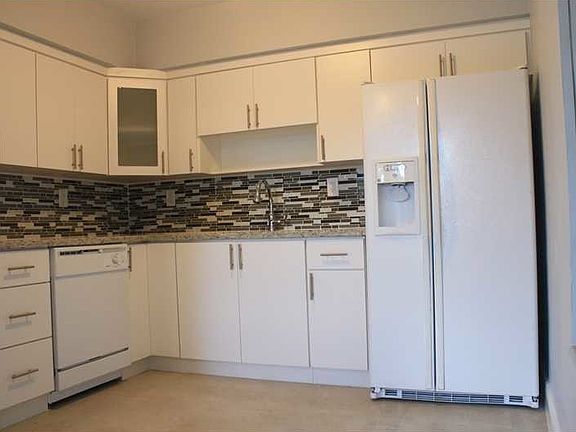 5th image of 13270 NE Miami Ct