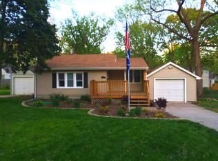 7919 Belleview Ave, Kansas City, MO 64114