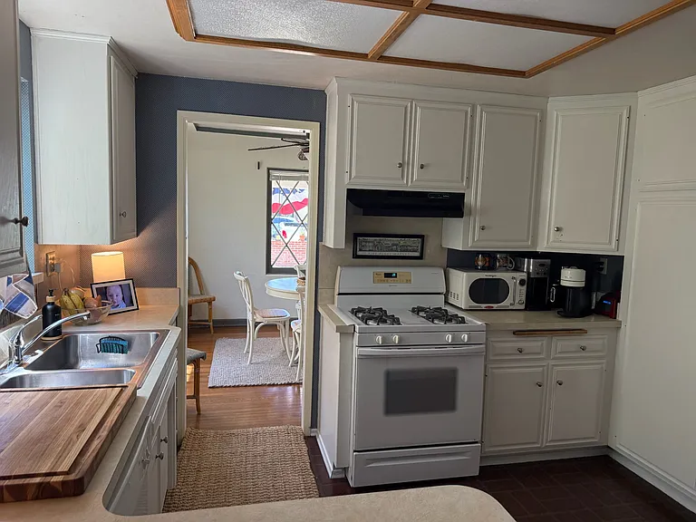 745 F Ave — Photo 8