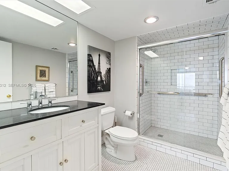 2200 S Ocean Ln #708 — Photo 29
