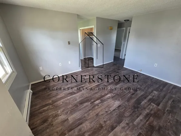 410 Meade St, 410 Meade St #1, Palmer, IA 50571
