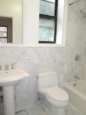 Rented by Zumper Inc | media 17