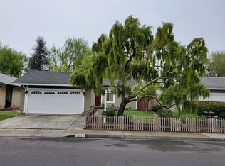 1137 Copeland Creek Dr, Rohnert Park, CA 94928