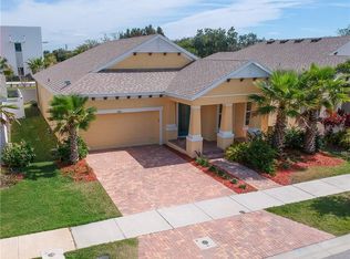5201 Admiral Pointe Dr, Apollo Beach, FL 33572