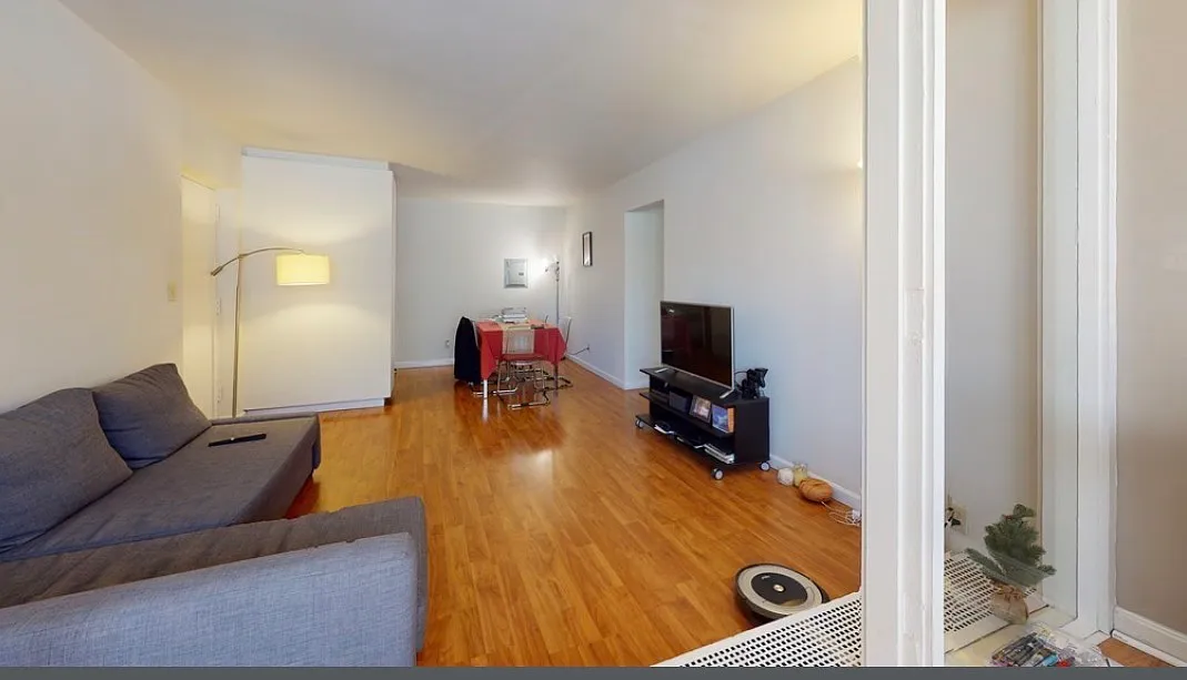 18 Juniper St — Photo 3