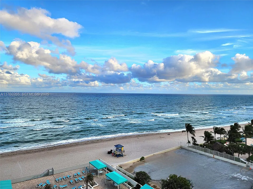 3725 S Ocean Dr #1008