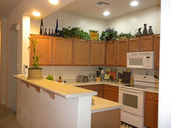 Bright Kitchen