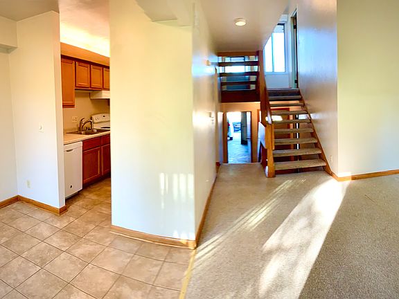 5th image of 3 Oakridge Ct