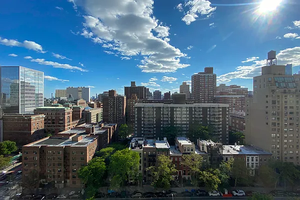 Rented by Compass | media 16