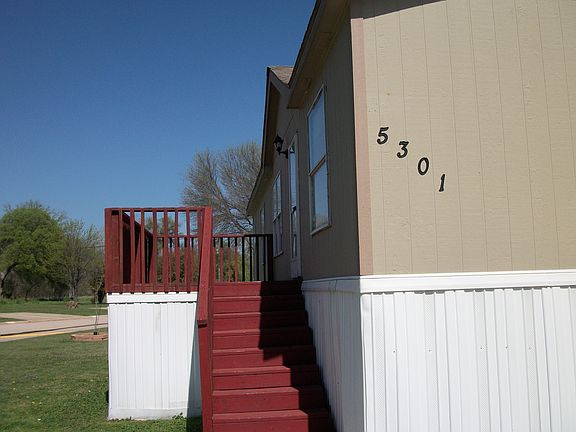 3rd image of 5428 Black Dr