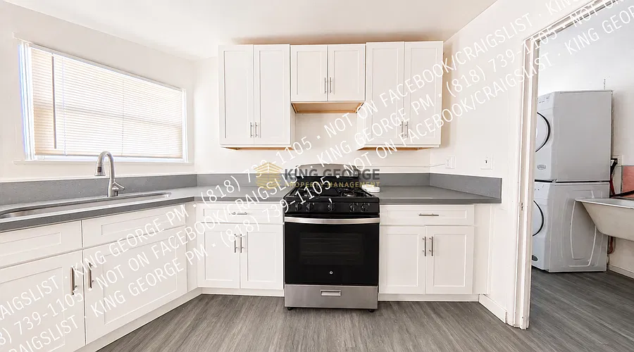 1114 S Atlantic Blvd