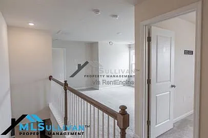 8400 Jordan Meadow Dr — Photo 4
