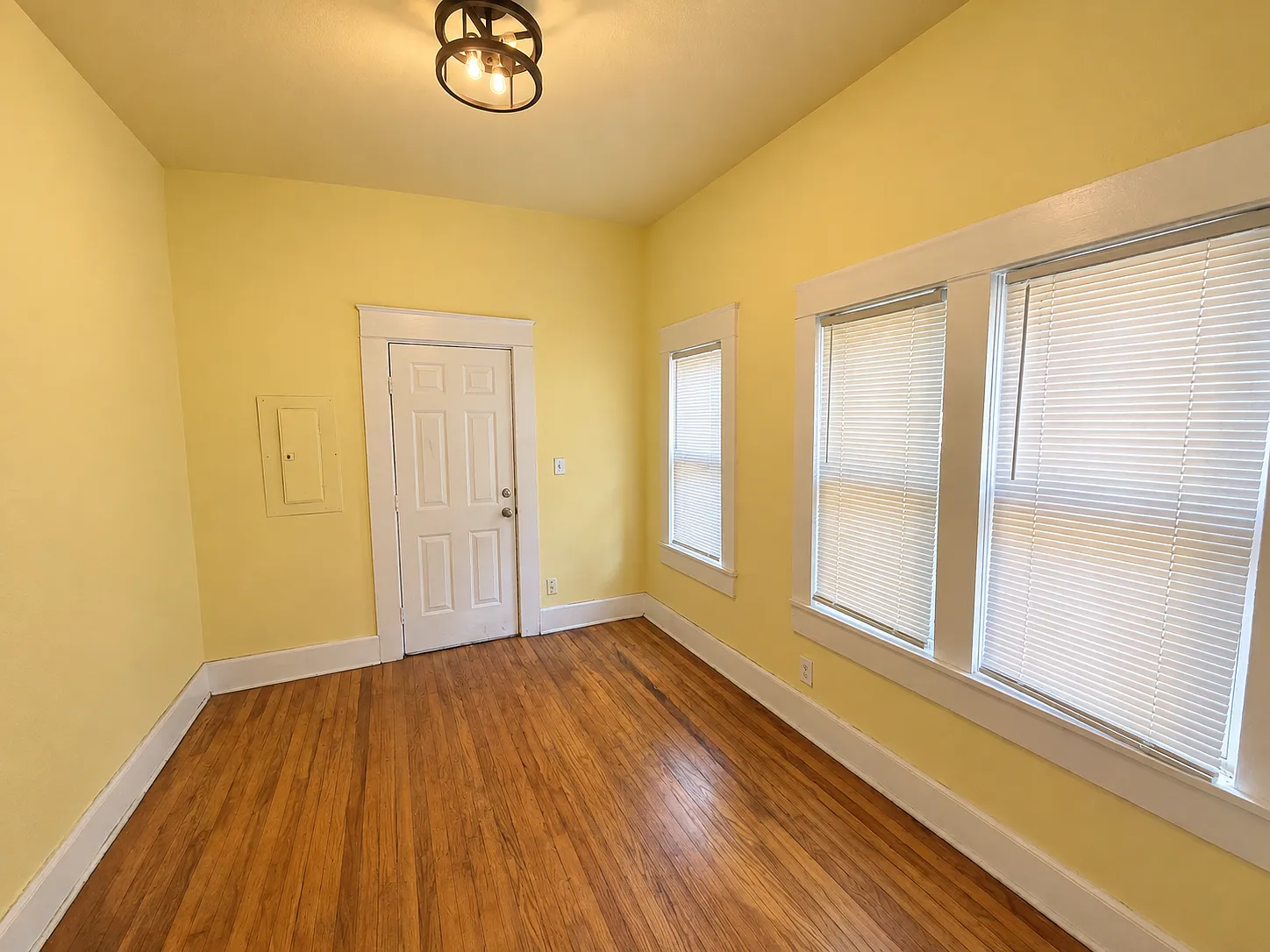 2 bed, 1.0 bath, 1000 sqft, $850 — Photo 3