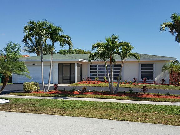 2nd image of 6821 NW 81st Pl