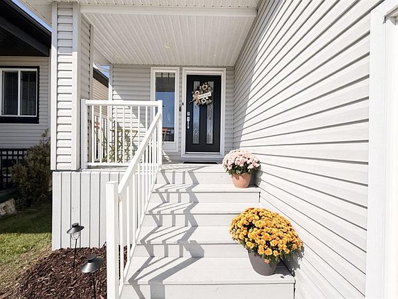 3rd image of 9010 E Willow Dr