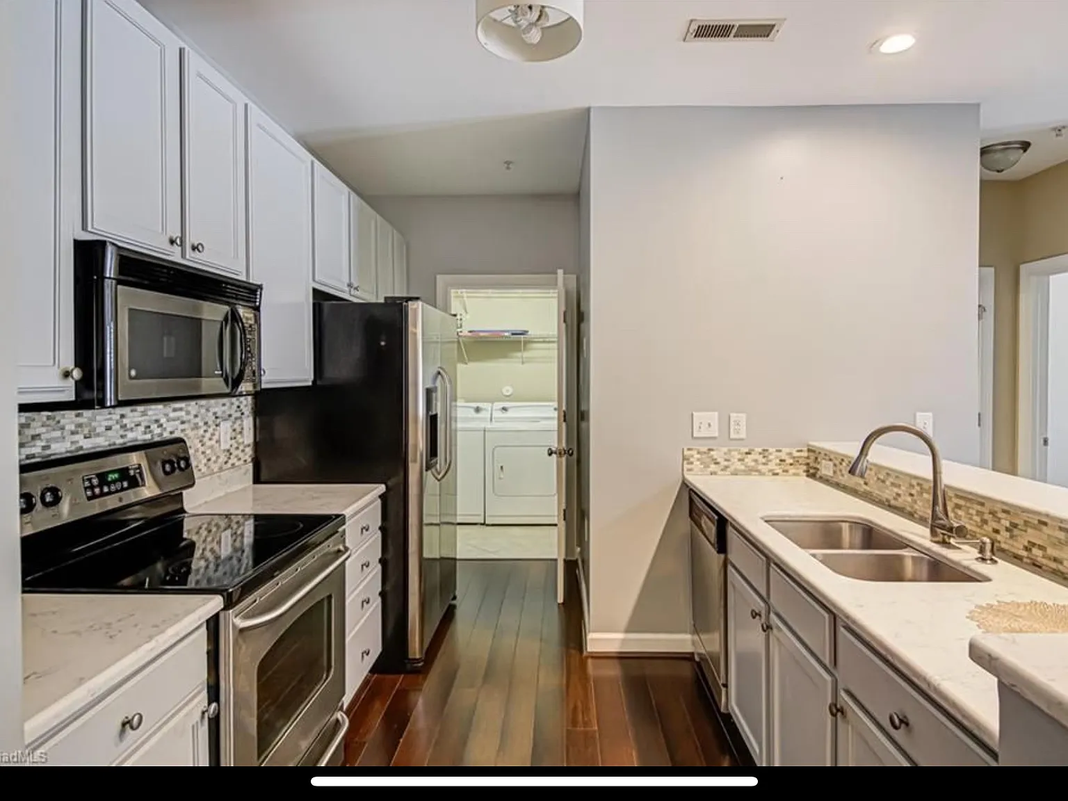 108 Sunset Cir — Photo 4