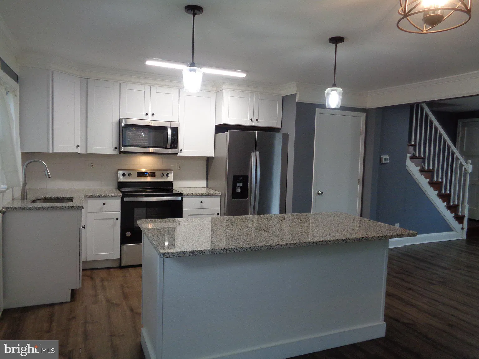 4 bed, 2.0 bath, 1650 sqft, $2,250 — Photo 3
