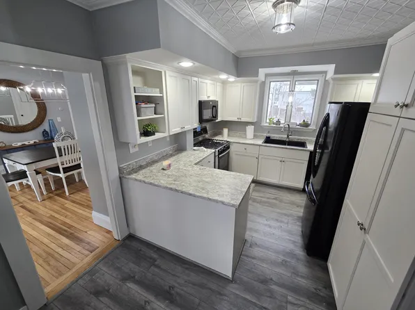 82 James Street, Bangor, ME 04401