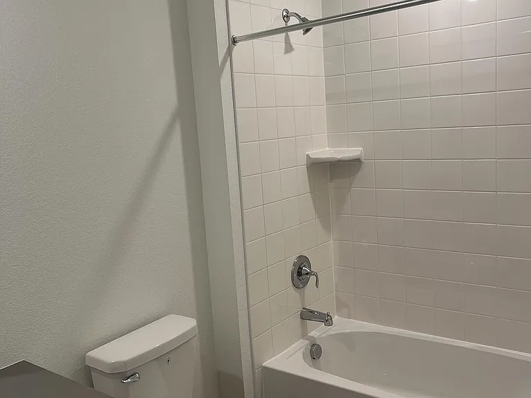 2268 Crescent Cir — Photo 13
