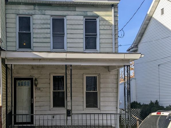 17954 Real Estate 17954 Homes For Sale Zillow