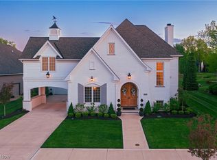 33683 Via San Angelo Dr, Avon, OH 44011
