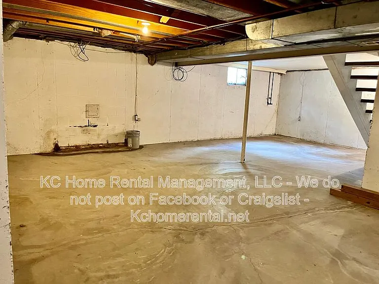 3868 SW Harbor Dr — Photo 24