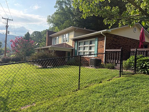 2nd image of 1148 Ja Yates St