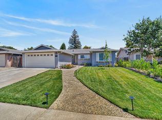 2833 Sandbrook Ct, Sacramento, CA 95826