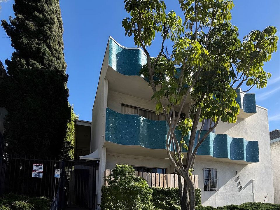 1st image of 1432 N Fairfax Ave APT 3