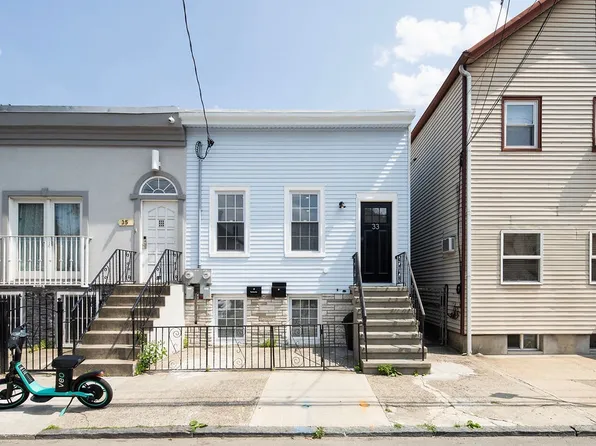 33 Kossuth St #2, Newark, NJ 07105