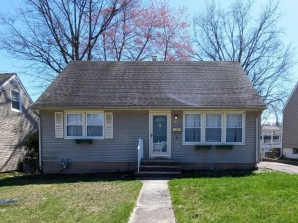 70 Reigate Rd, Bloomfield Twp., NJ 07003