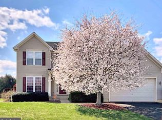 11048 Southcoate Village Dr, Bealeton, VA 22712