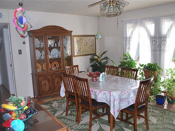 5th image of 421 Lagunillas Pl