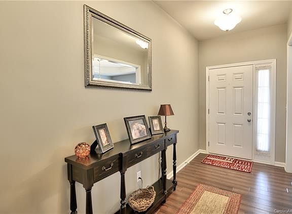 2nd image of 15219 Colonial Park Dr