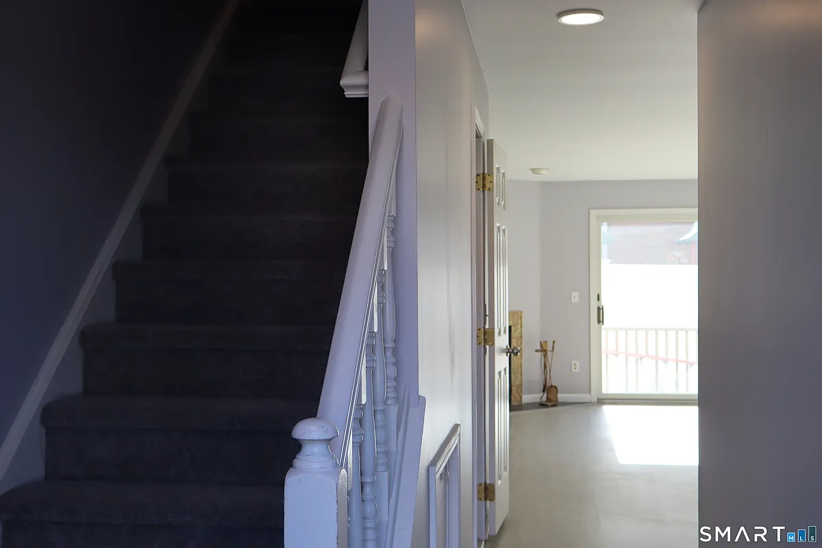 Building Photo - 15 Boughton St #4
