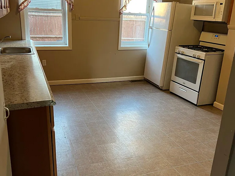 12 Saltonstall Ave #1 — Photo 13