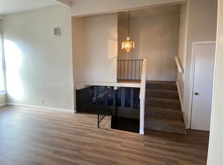4321 S 47th St, Lincoln, NE 68516