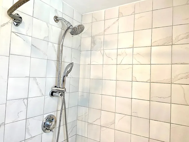640 Lagrange St #2 — Photo 10