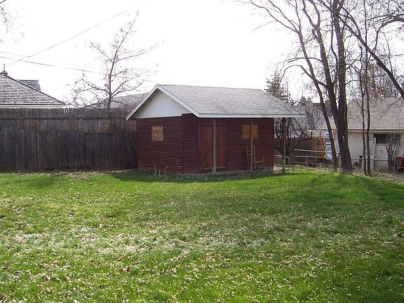 5th image of 1246 Driggs Ave