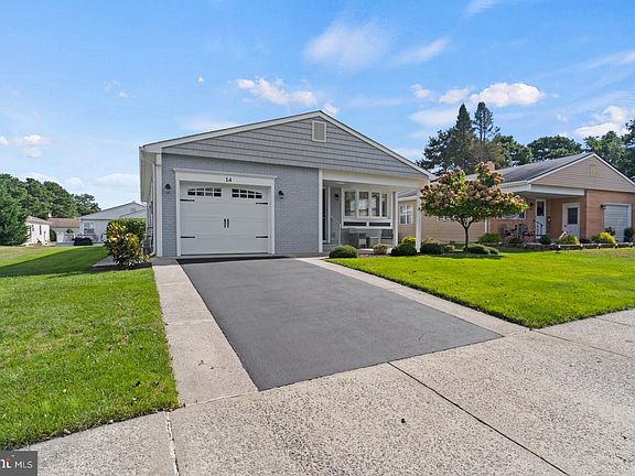 2nd image of 14 Olstins Ct